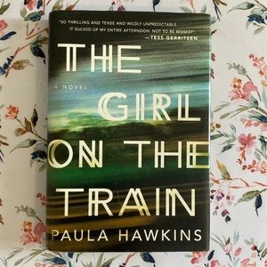 The Girl on The Train Hardcover